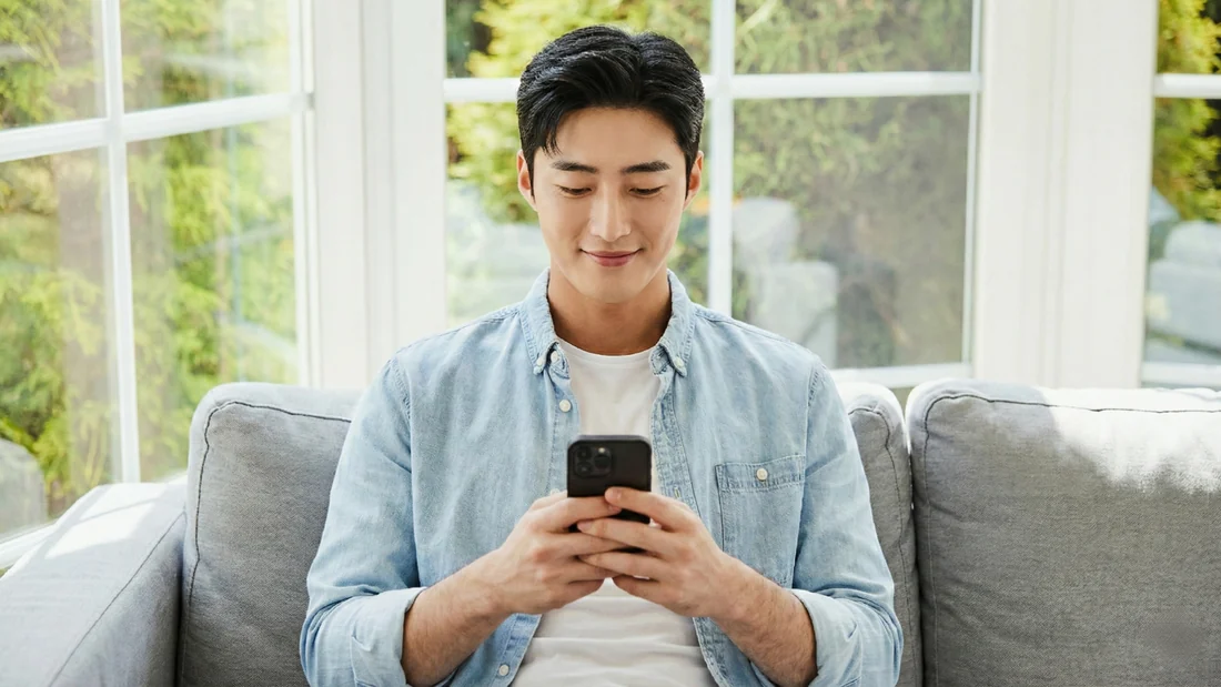 SK정보이용료현금화 회선 명의를 확인하는 모습